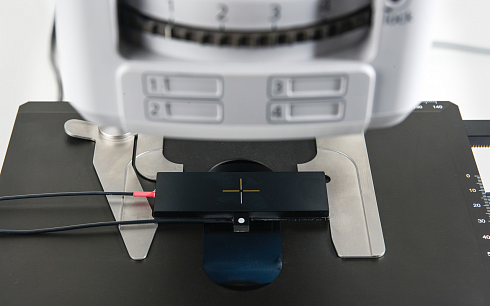 Изображение MC-MQS/OVV - квантовый датчик для микроскопов