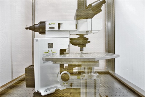 Изображение Прямой моторизированный микроскоп Olympus BX61