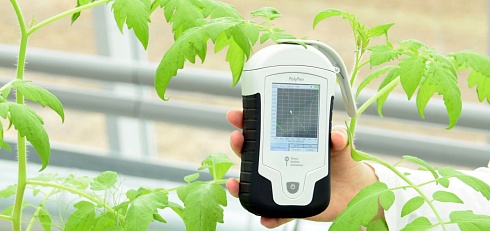 Фото PolyPen - система для спектрального анализа отражающей способности листьев растений