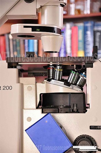 Микроскоп Zeiss AxioVert 200